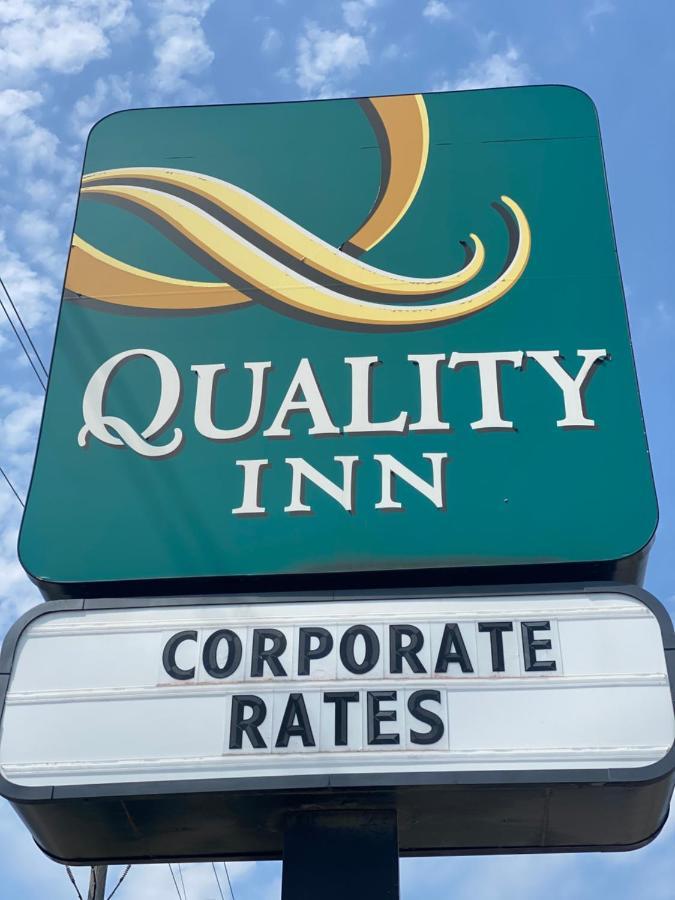 Quality Inn Peterborough Exterior photo